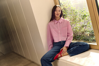 https://webmail.prshots.co.uk/contents/archives/128/189/images/thumb350x287_auto/ff_d14164_24-spring-007_214_thumb.jpg