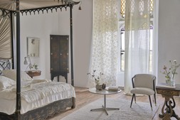 GHIRLANDA SS24 LIFESTYLE