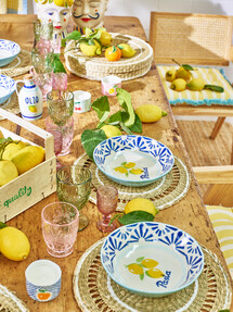 https://webmail.prshots.co.uk/contents/archives/329/362/images/thumb350x287_auto/oliver-bonas_lemon_ceramics_245_thumb.jpg