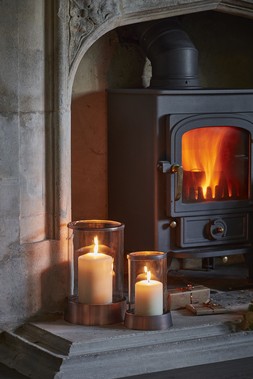 HAMPTON HURRICANE LANTERN IN COPPER H40CM W24CM £69.99