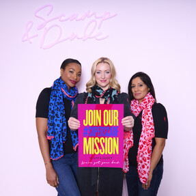 https://webmail.prshots.co.uk/contents/archives/3783/1584/images/thumb350x287_auto/scamp_and_dude_scampanddude300123207_poster_thumb.jpg