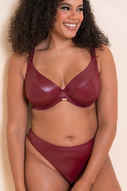 LUSH OXBLOOD FULL PLUNGE BRA £34 €51 & THONG £15 €23