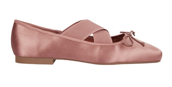 https://webmail.prshots.co.uk/contents/archives/98/201/images/thumb350x287_auto/marks_amp-spencer_ms-satin-ballet-flat-blush-40-july_thumb.jpg