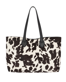 https://webmail.prshots.co.uk/contents/archives/98/201/images/thumb350x287_auto/marks_amp_spencer_autograph-cow-print-bag-189_thumb.jpg